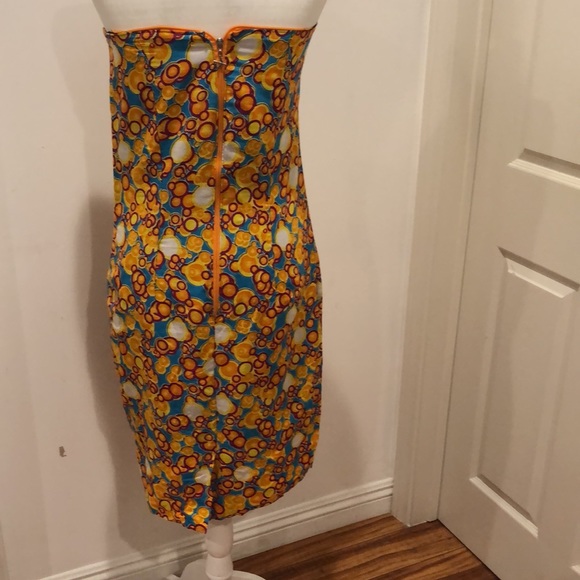 Orange Colorful Strapless Less - Picture 2 of 4